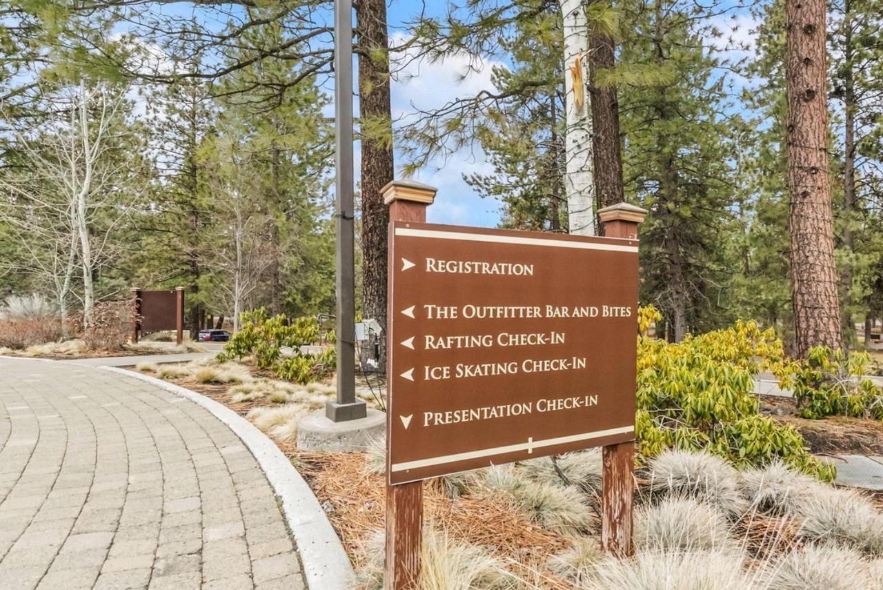 Seventh Mountain Resort Bend Exterior photo